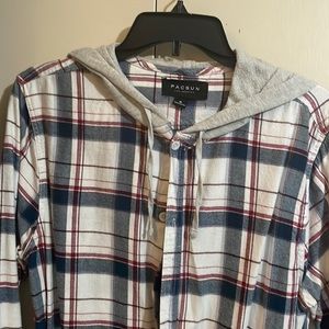 Men medium pac sun long sleeve shirt